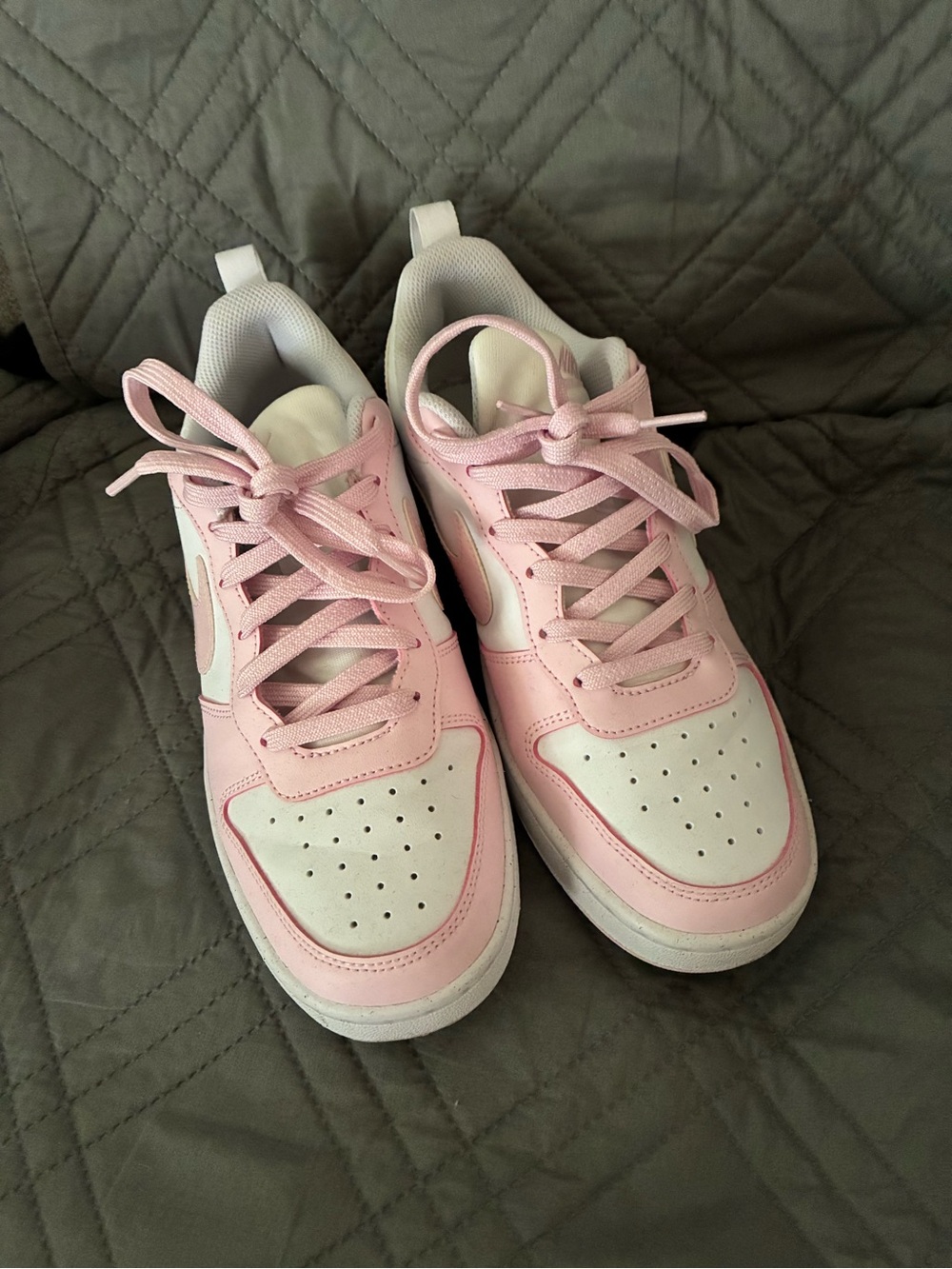 Nike Kids Pink and White Low-Top Sneakers